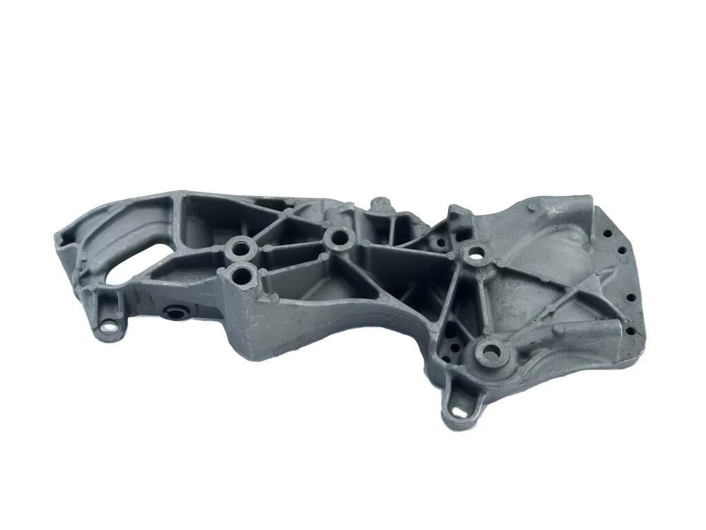 Alternatör Braketi Dinamo Ayağı - Renault Kangoo Dacia Logan