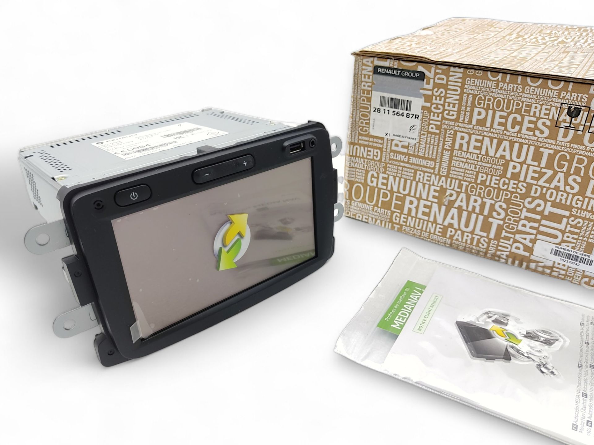 Duster Navigasyon Ekranı Multimedya Teyp - Renault Trafic 3 Captur Dacia 281156487R - 281158113R