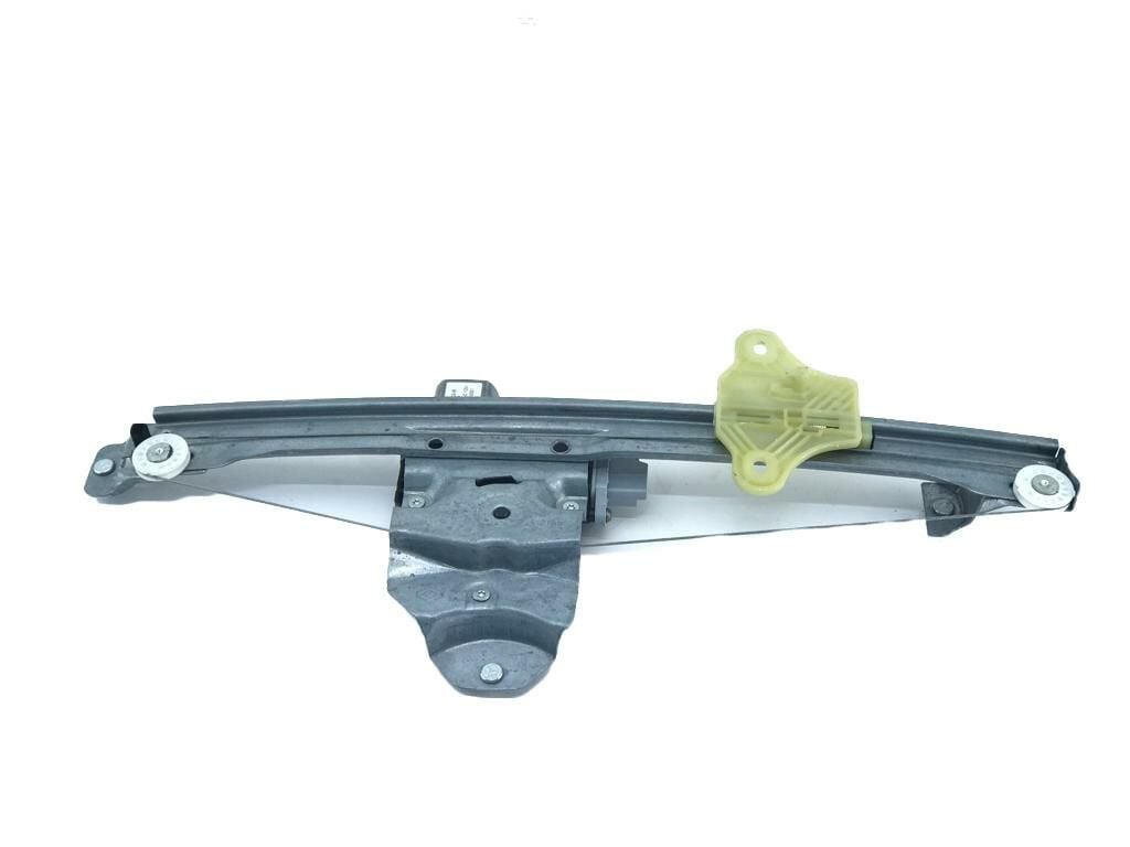 Cam Krikosu Sol Ön - Renault Clio 4 807018534R