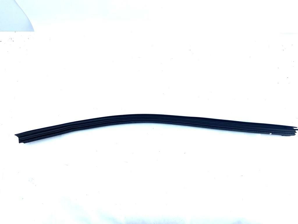 Arka Sağ Cam İç Fitili - Renault Kadjar 823303233r