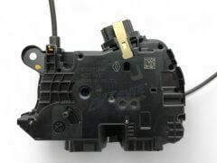 Clio 4 Sağ Arka Kapı Kilidi - Renault 825002104R - 825004167R