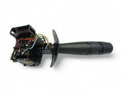 Duster Sinyal Kolu - Dacia Logan Sandero 8200792584