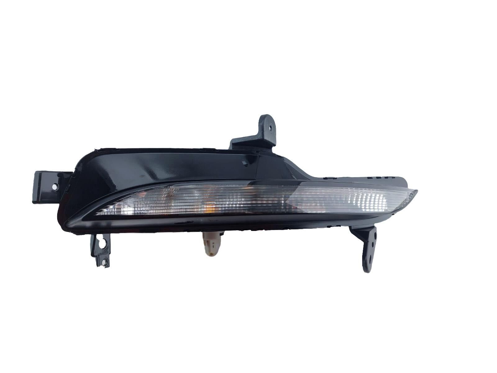 Megane 4 Ön Tampon Sinyali Sağ - Renault 261306376R