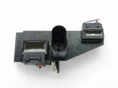 Bagaj Kilidi Şalteri - Volkswagen Polo 600962103 - 600 962 103 - 6Q0962103A