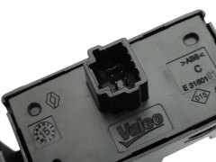 Dörtlü Flaşör Kapı Kilit Tuşu - Renault Trafic 3  252100622R