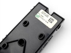 Hyundai i30 Sol Ön Cam Açma Düğmesi Dörtlü Düğme - 93570-A6000 - 93570-A6000 - 39Y490-1310