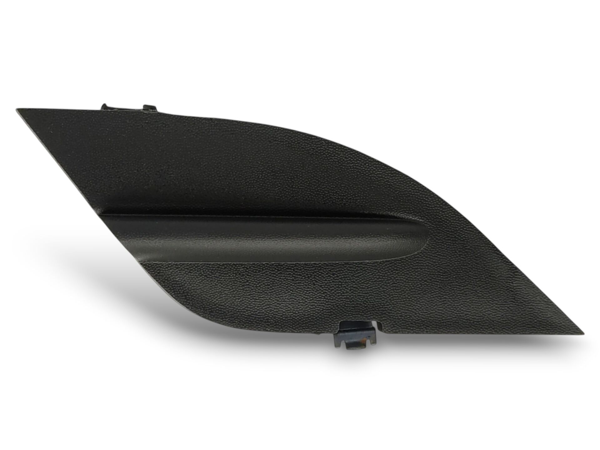 Linea Ön Tampon Çeki Demir Kapağı 735547959