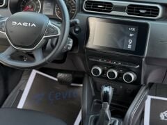 Duster Otomatik Vites Topuzu Dacia - 349208902R