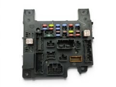 Mitsubishi Lancer Sigorta Kutusu - 8637A477 - L8637002A - 519438001