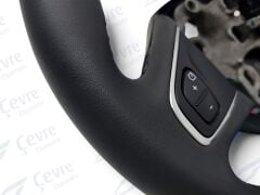 Clio 4 Direksiyon Simidi Deri Bas Konuş Özellikli Renault - 484005267R