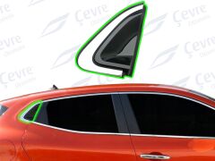 Clio 5 Sağ Arka Kapı Açma Yuvası Köşe Plastiği Üçgeni Krom Sağ Renault - 833302841R - 833308904R