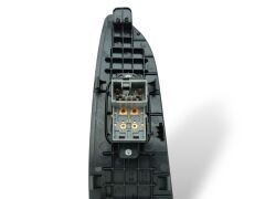 İ20 Sağ Cam Düğmesi Tekli Çerçeveli - Hyundai 93580-C8350 - 93580C8350